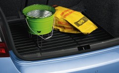 Коврик багажника резиновый Skoda Rapid 5JA061190